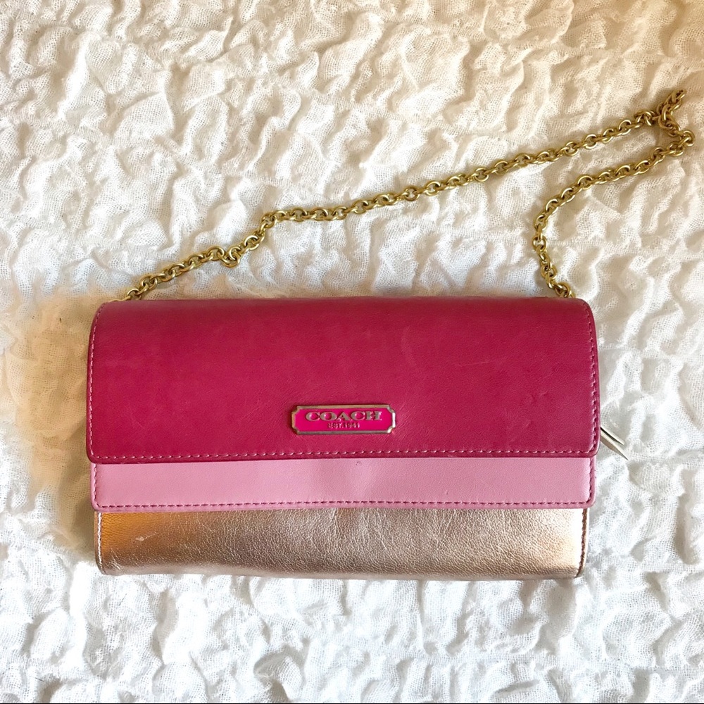 COACH Wallet on a Chain